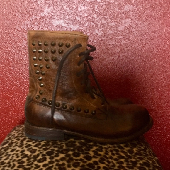 Bed Stu Shoes - Bed Stu lace up studded ankle boots